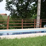 Apartman 2 Mit Aussenpool Und Sauna Sulzfeld am Main