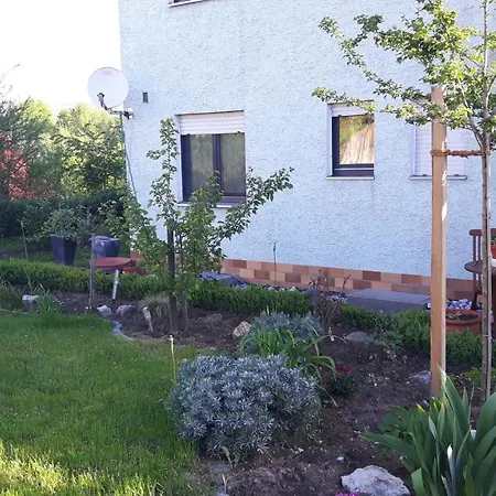 2 Mit Aussenpool Und Sauna Apartament
