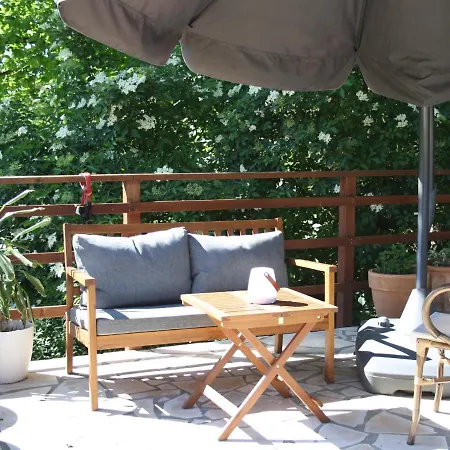 2 Mit Aussenpool Und Sauna Apartament