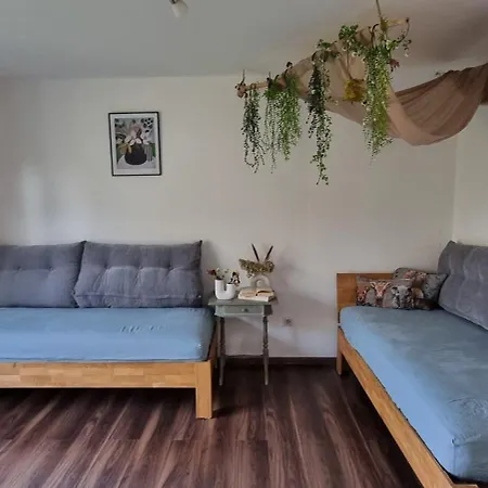 2 Mit Außenpool Und Sauna Sulzfeld am Main
