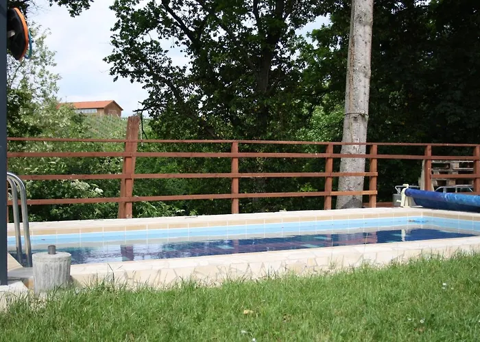Appartement 2 Mit Aussenpool Und Sauna Sulzfeld am Main